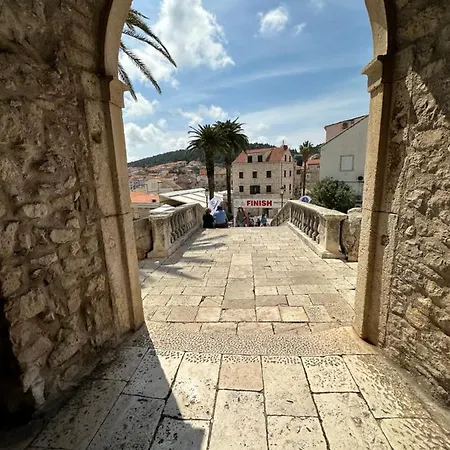 Cherry Luxury Apartment