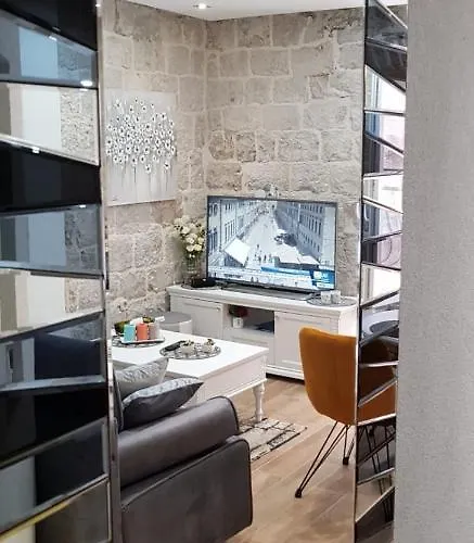 דירה Cherry Luxury קורצולה