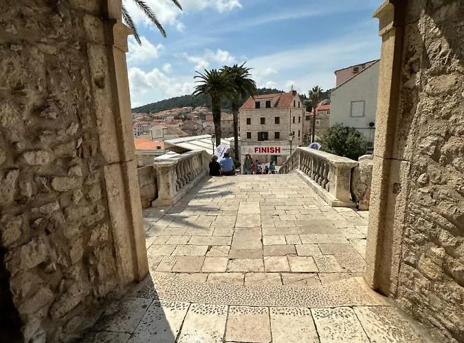 Cherry Luxury דירה