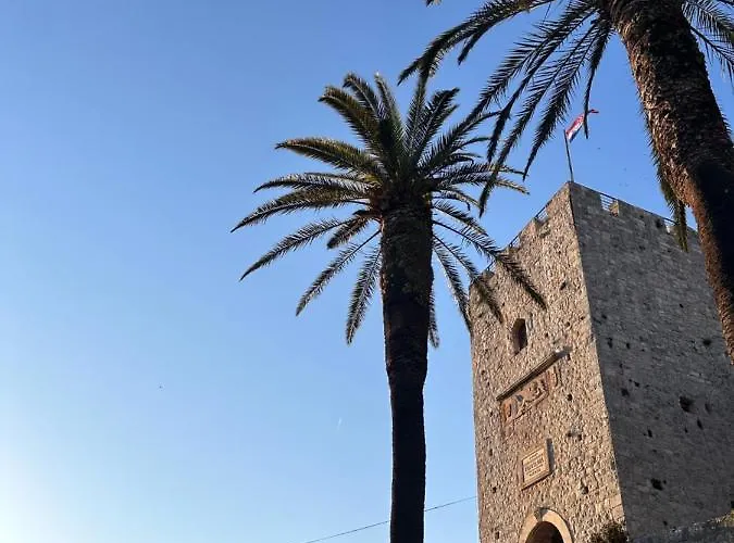 Cherry Luxury * Korčula