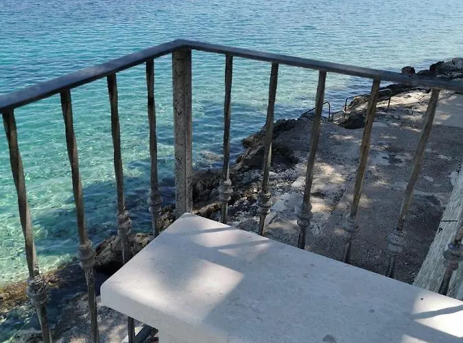 Cherry Luxury * Korčula